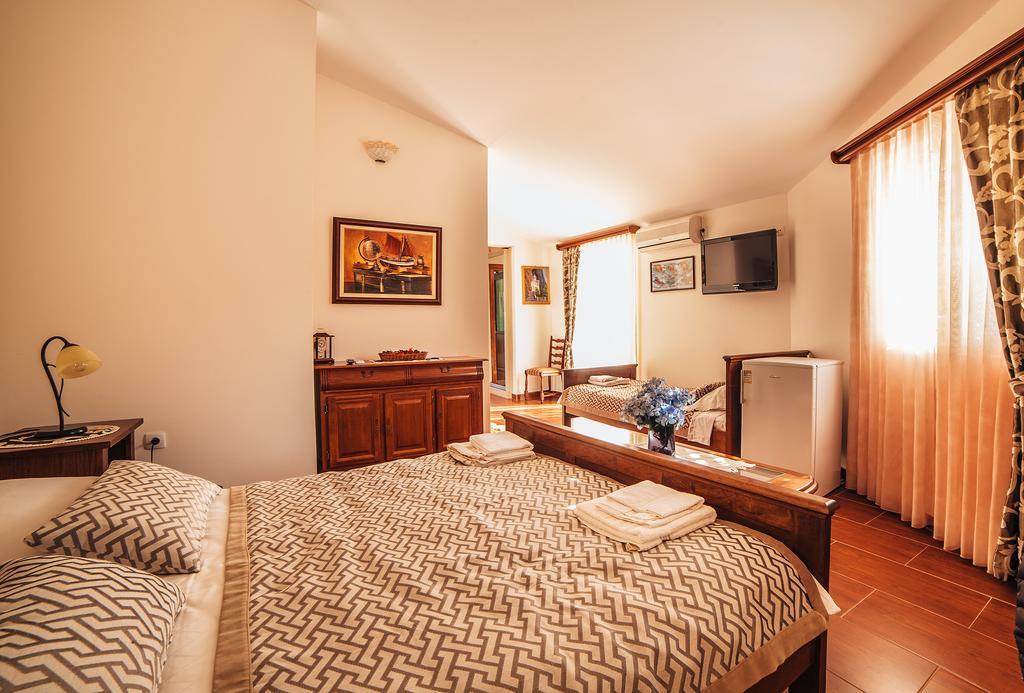 Guest House Sebelj Μπούντβα Δωμάτιο φωτογραφία