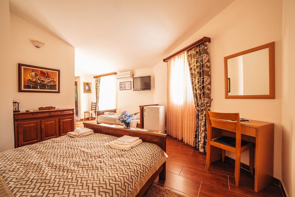 Guest House Sebelj Μπούντβα Δωμάτιο φωτογραφία