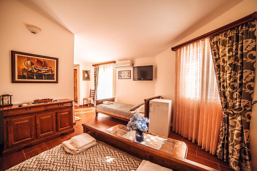 Guest House Sebelj Μπούντβα Δωμάτιο φωτογραφία